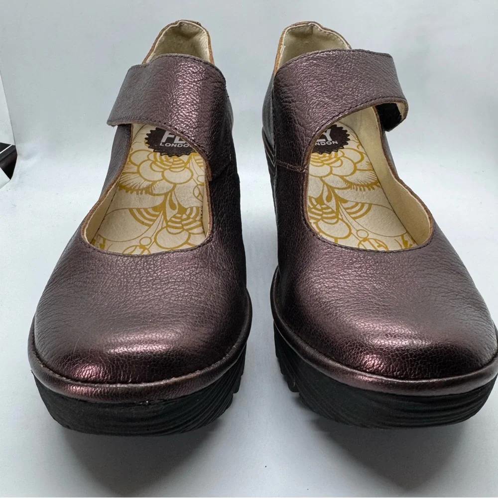Fly London Metallic Mary Janes Sz 7.5 - Picture 4 of 13